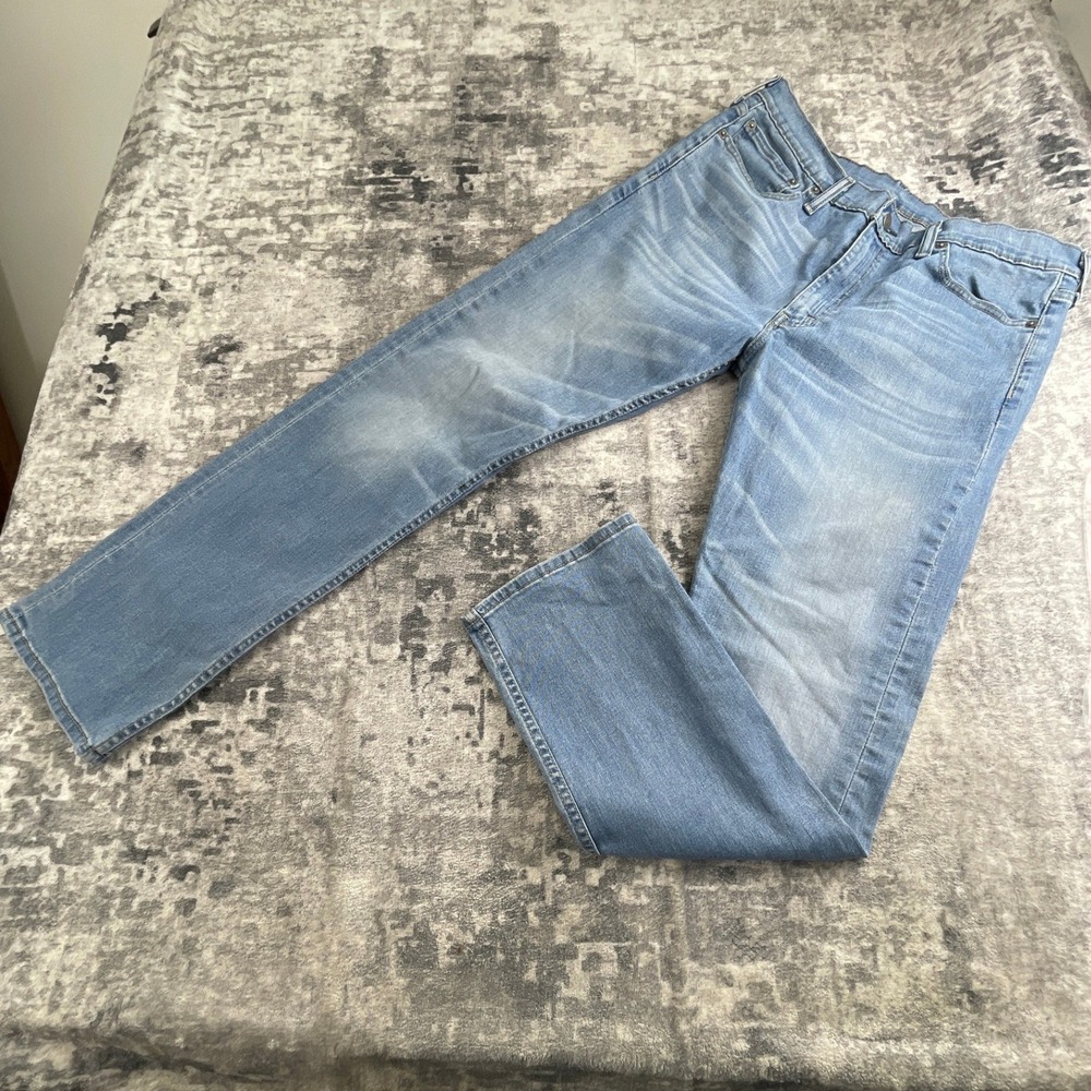 Levi's 513 Slim Straight Jeans Mens 36x32 Light Blue Wash Casual Classic